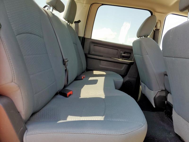 3C6UR4CJ2JG356201 - 2018 RAM 2500 ST 白色 照片 10