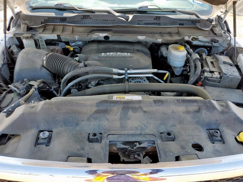 3C6UR4CJ2JG356201 - 2018 RAM 2500 ST 白色 照片 11