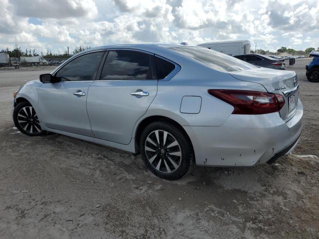 1N4AL3AP5JC171387 - 2018 NISSAN ALTIMA 2.5 فضي صورة 2