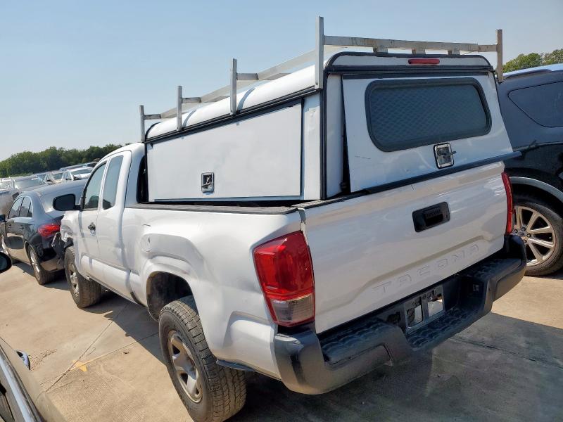 5TFRX5GN5HX091531 - 2017 TOYOTA TACOMA ACCESS CAB WHITE photo 2