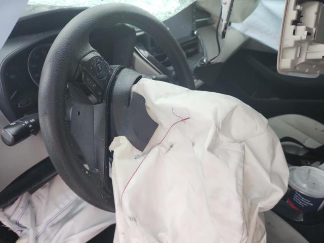 5YFEPRAE6LP047611 - 2020 TOYOTA COROLLA LE ვერცხლისფერი ფოტო 9