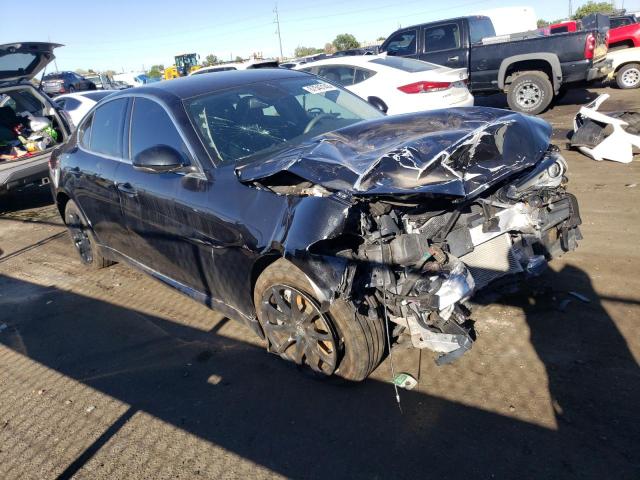 ZARFAEDN2J7589268 - 2018 ALFA ROMEO GIULIA Q4 შავი ფოტო 4