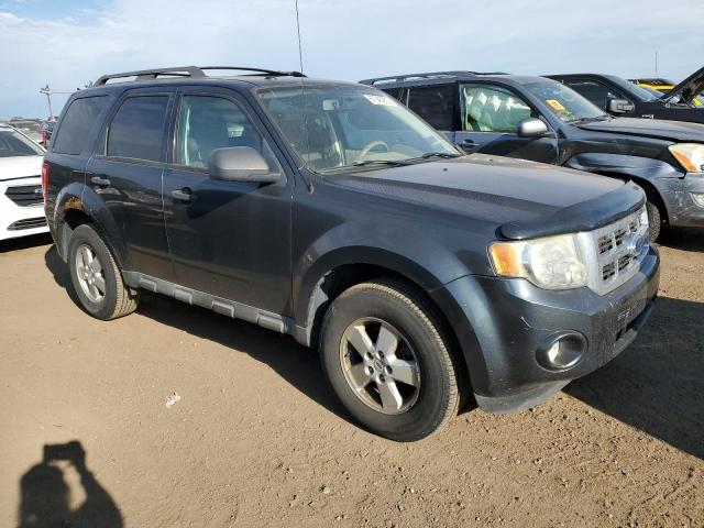 1FMCU93779KD06608 - 2009 FORD ESCAPE XLT GRAY photo 4