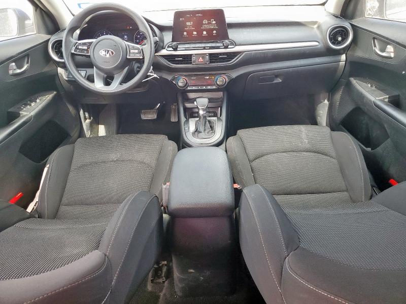 3KPF24AD2KE011234 - 2019 KIA FORTE FE ლურჯი ფოტო 8