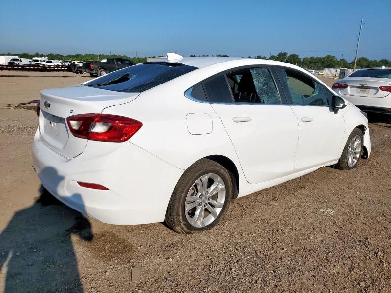 1G1BE5SM4K7146556 - 2019 CHEVROLET CRUZE LT თეთრი ფოტო 3