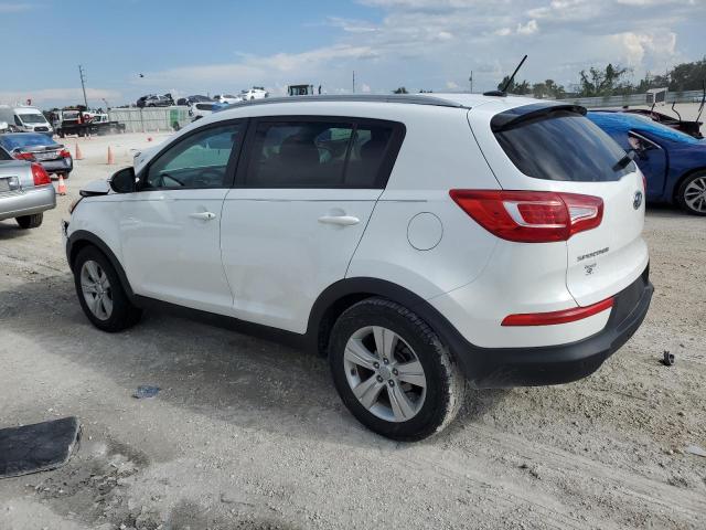 KNDPB3A27C7208625 - 2012 KIA SPORTAGE BASE WHITE photo 2