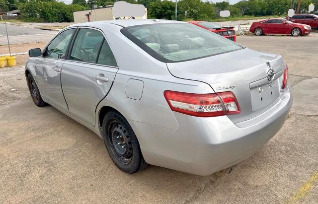4T1BF3EKXAU071859 - 2010 TOYOTA CAMRY BASE SILVER photo 3