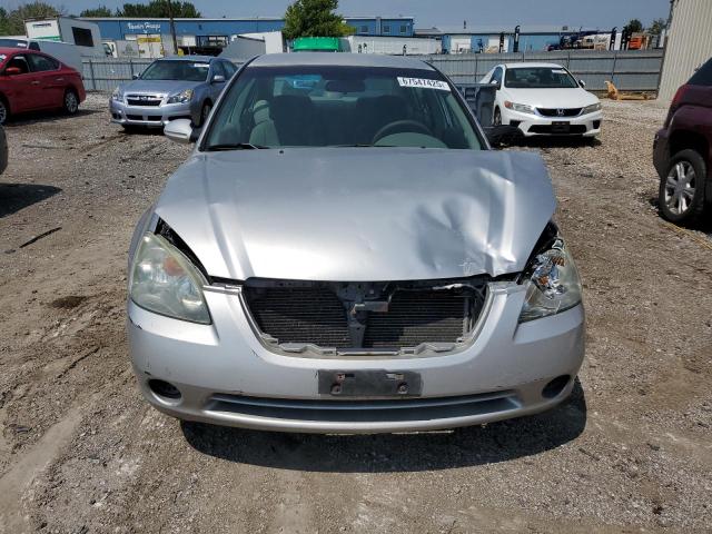 1N4AL11D82C150111 - 2002 NISSAN ALTIMA BASE SILVER photo 5
