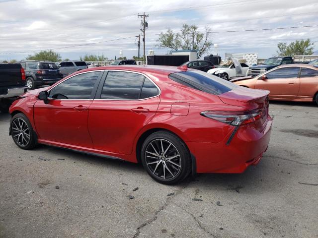 4T1G11AK9PU123473 - 2023 TOYOTA CAMRY SE NIGHT SHADE RED photo 2
