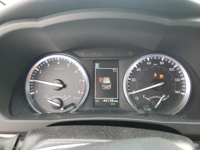 5TDJZRFH4JS523886 - 2018 TOYOTA HIGHLANDER SE Beyaz fotoğraf 9