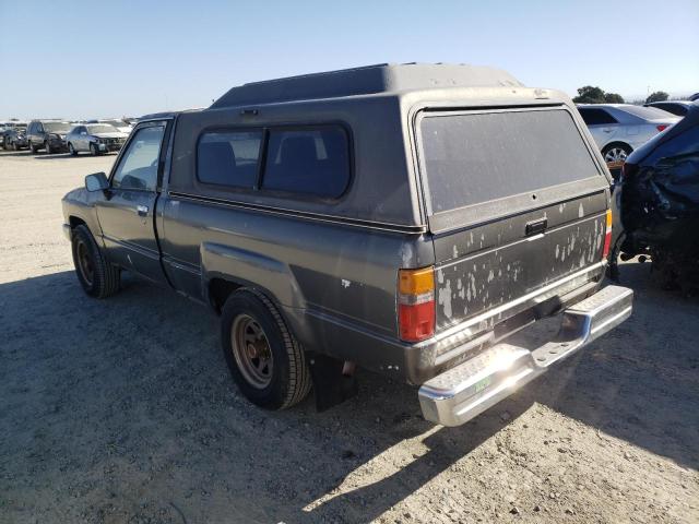 JT4RN50R6J0362131 - 1988 TOYOTA PICKUP 1/2 TON RN50 GRAY photo 2