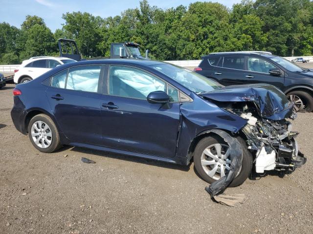 5YFEPMAE3MP249200 - 2021 TOYOTA COROLLA LE BLUE photo 4