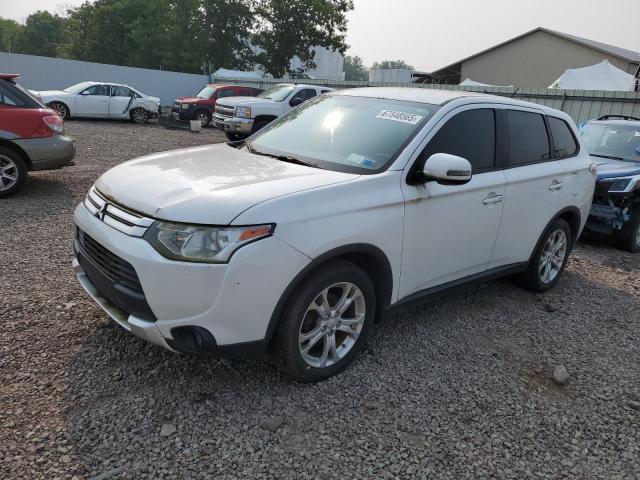 2015 MITSUBISHI OUTLANDER SE, 