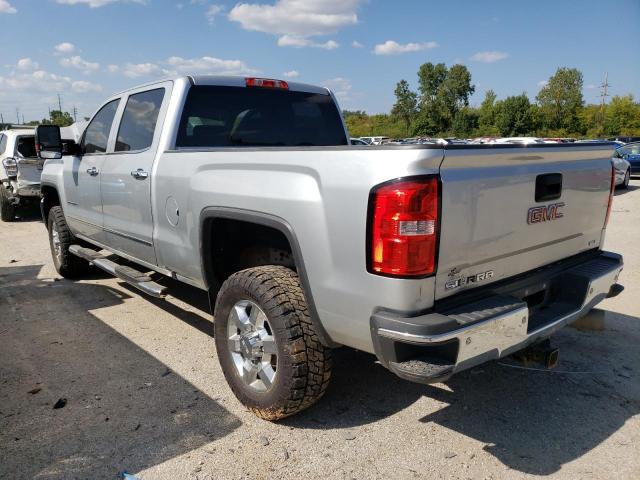 1GT12TEY1HF249091 - 2017 GMC SIERRA K2500 SLT SILVER photo 2