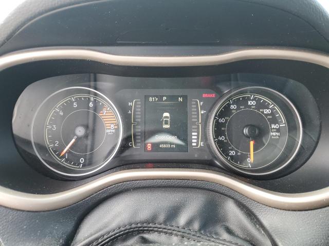 1C4PJMCS5HW570066 - 2017 JEEP CHEROKEE LATITUDE WHITE photo 9