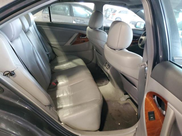 4T1BF3EK5BU623950 - 2011 TOYOTA CAMRY BASE GRAY photo 10