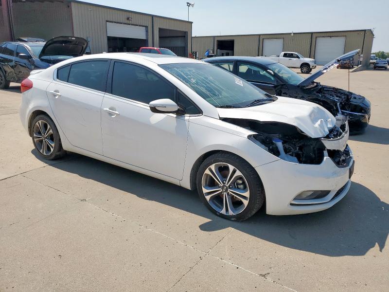 KNAFZ4A89G5546494 - 2016 KIA FORTE EX 白色 照片 4