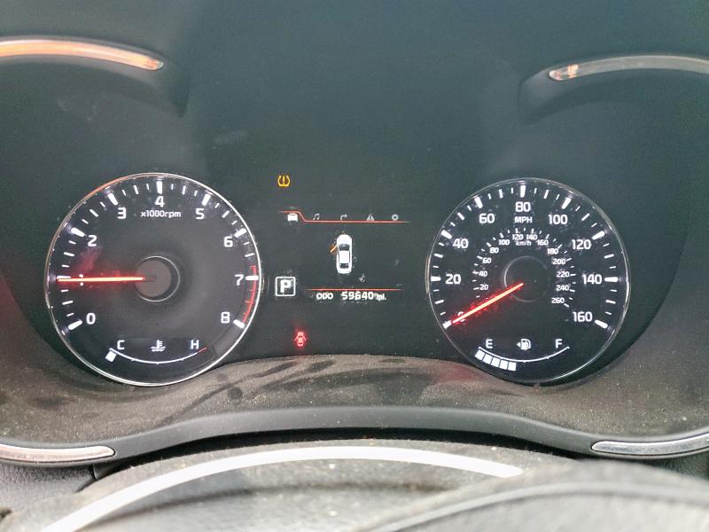 KNAFZ4A89G5546494 - 2016 KIA FORTE EX 白色 照片 9