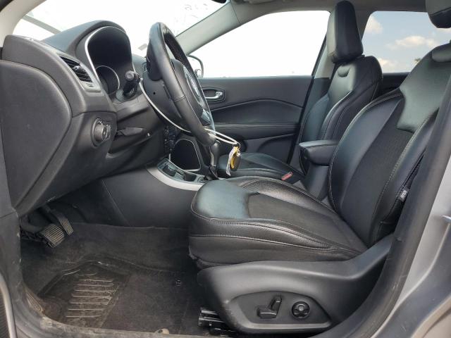 3C4NJDBB5JT262741 - 2018 JEEP COMPASS LATITUDE Gümüş fotoğraf 7