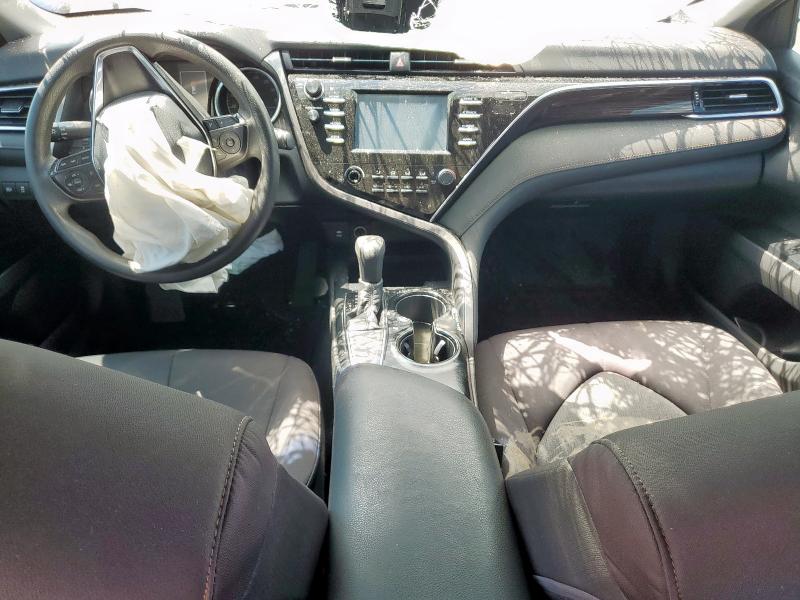 4T1B11HK9JU603276 - 2018 TOYOTA CAMRY L 蓝色 照片 8