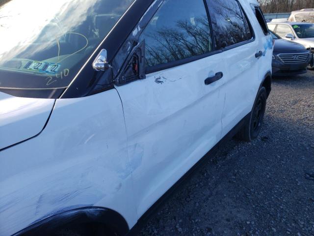 1FM5K8AR1KGB15336 - 2019 FORD EXPLORER POLICE INTERCEPTOR WHITE photo 9