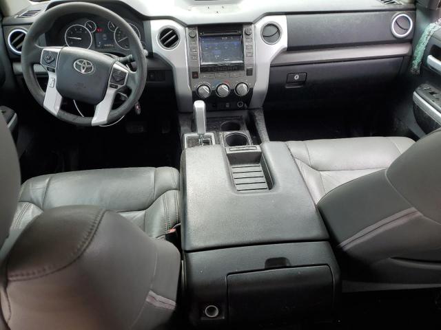 5TFRM5F13EX077193 - 2014 TOYOTA TUNDRA DOUBLE CAB SR/SR5 SILVER photo 8