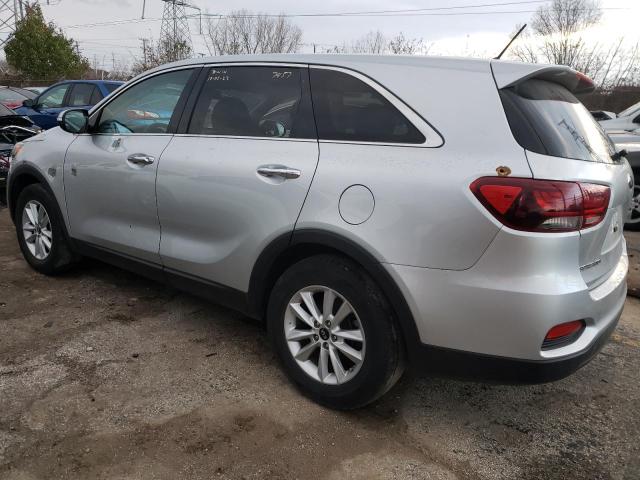 5XYPG4A32KG577457 - 2019 KIA SORENTO L SILVER photo 2