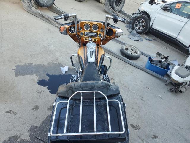 1HD1FCW145Y626727 - 2005 HARLEY-DAVIDSON FLHTCUI ذو لونين صورة 6