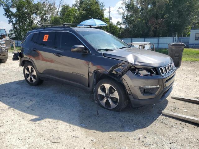 3C4NJCBB6JT318812 - 2018 JEEP COMPASS LATITUDE CHARCOAL photo 4