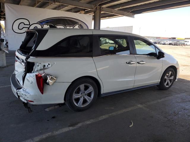 5FNRL6H74JB107235 - 2018 HONDA ODYSSEY EXL WHITE photo 3