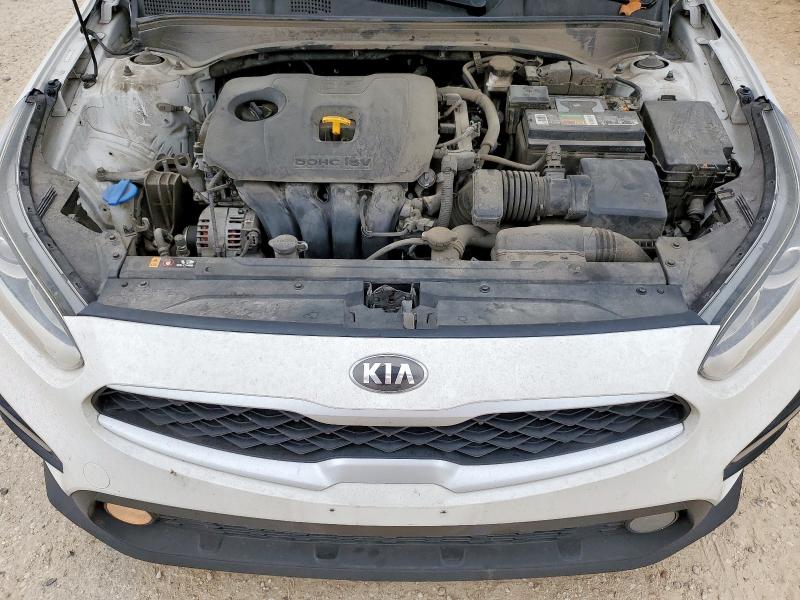 3KPF24AD7KE112611 - 2019 KIA FORTE FE 白色 照片 11