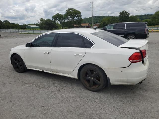 1VWAS7A30FC079044 - 2015 VOLKSWAGEN PASSAT S WHITE photo 2