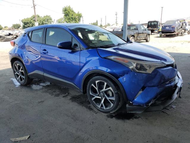 NMTKHMBX3JR025863 - 2018 TOYOTA C-HR XLE أزرق صورة 4