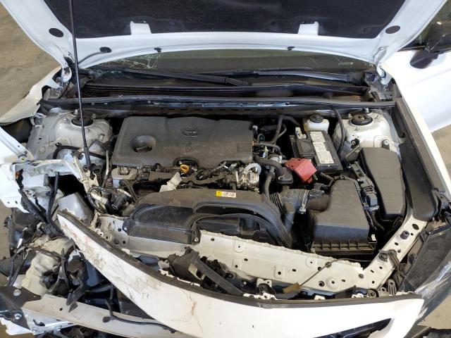4T1S11AK0NU687147 - 2022 TOYOTA CAMRY SE NIGHT SHADE WHITE photo 11