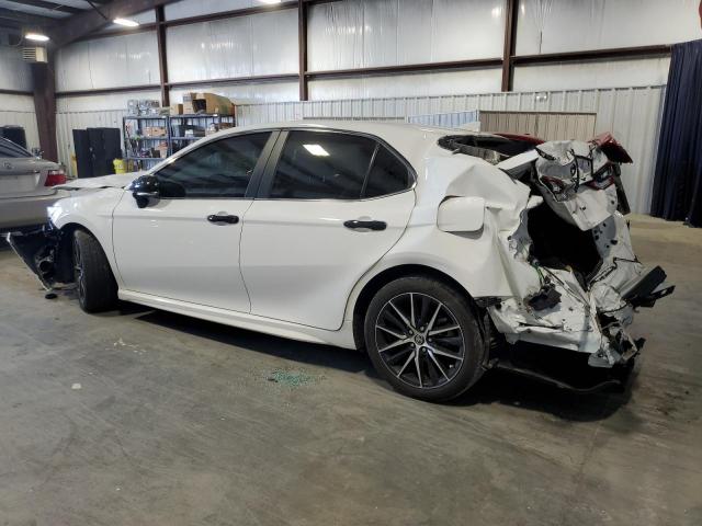 4T1S11AK0NU687147 - 2022 TOYOTA CAMRY SE NIGHT SHADE WHITE photo 2