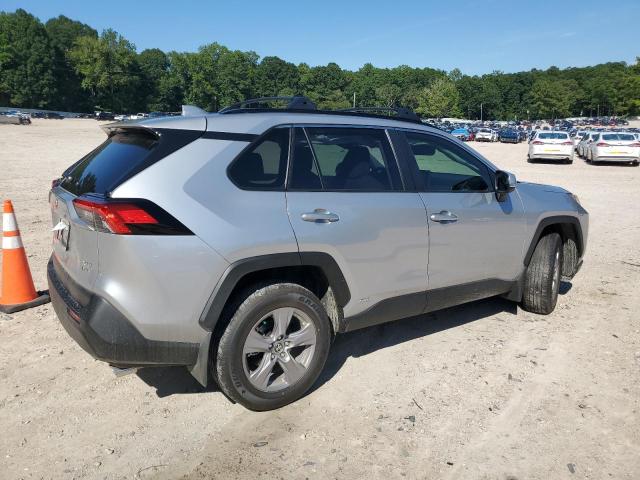 JTMRWRFV7SJ071481 - 2025 TOYOTA RAV4 XLE SILVER photo 3