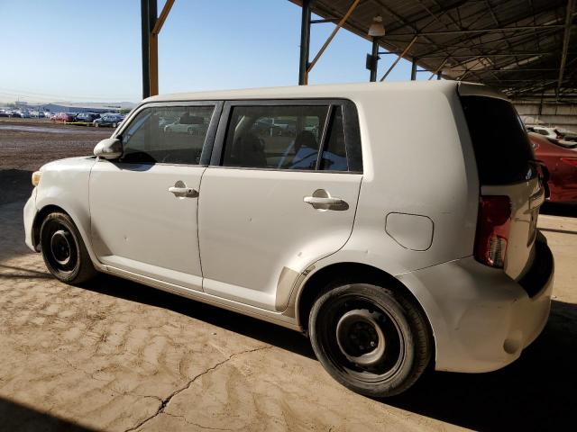 JTLZE4FE3B1122615 - 2011 TOYOTA SCION XB WHITE photo 2