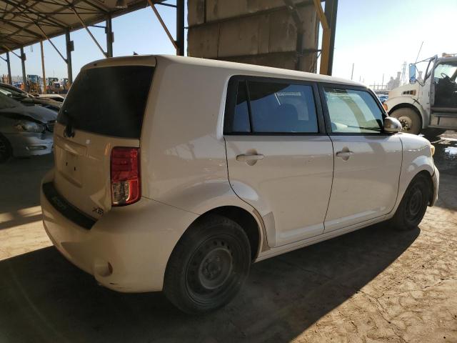 JTLZE4FE3B1122615 - 2011 TOYOTA SCION XB WHITE photo 3
