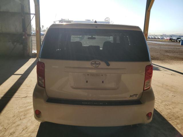 JTLZE4FE3B1122615 - 2011 TOYOTA SCION XB WHITE photo 6