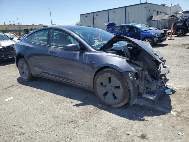 5YJ3E1EA1PF664633 - 2023 TESLA MODEL 3 GRAY photo 4