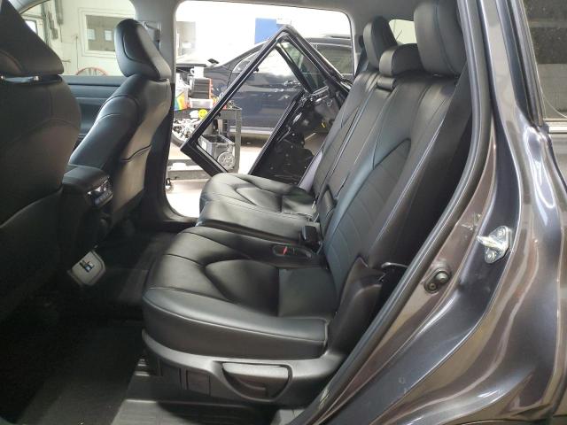 5TDGZRBH2NS569951 - 2022 TOYOTA HIGHLANDER XLE 灰色 照片 11