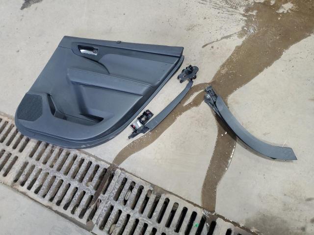 5TDGZRBH2NS569951 - 2022 TOYOTA HIGHLANDER XLE 灰色 照片 13