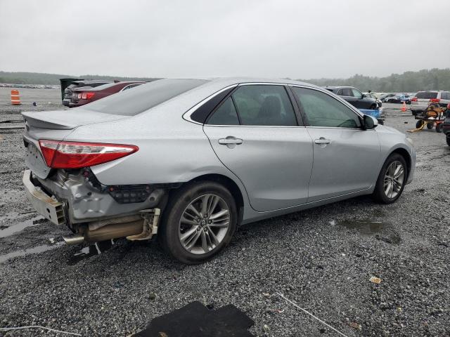 4T1BF1FK6HU802316 - 2017 TOYOTA CAMRY LE SILVER photo 3