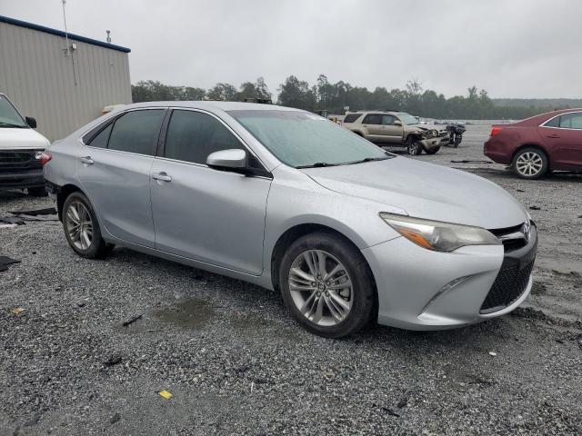 4T1BF1FK6HU802316 - 2017 TOYOTA CAMRY LE SILVER photo 4