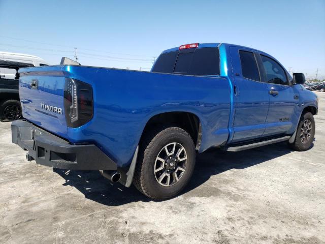 5TFRY5F18HX213553 - 2017 TOYOTA TUNDRA DOUBLE CAB SR/SR5 BLUE photo 3