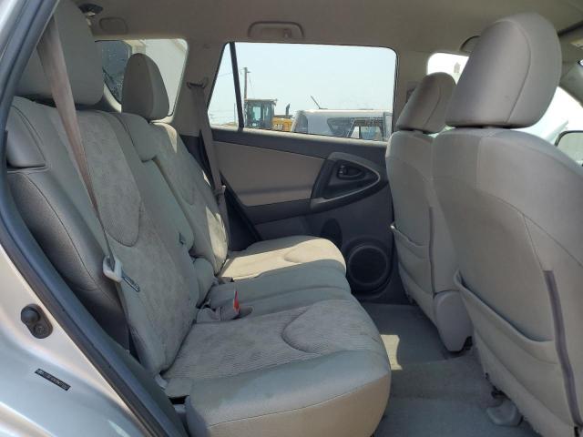 2T3BF4DV0BW176467 - 2011 TOYOTA RAV4 银色 照片 11