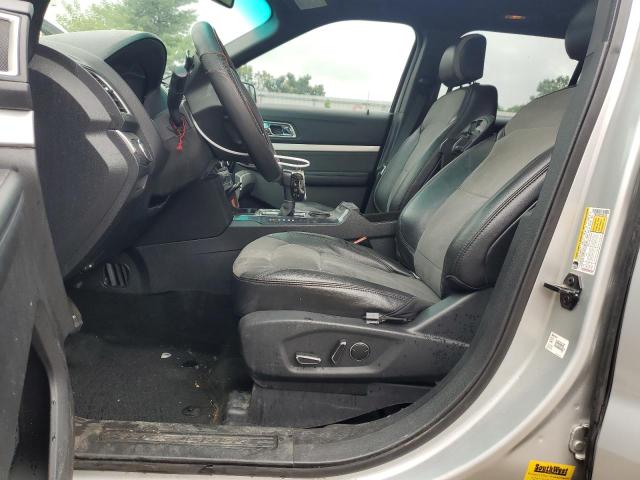 1FM5K7D89HGA03180 - 2017 FORD EXPLORER XLT 银色 照片 7