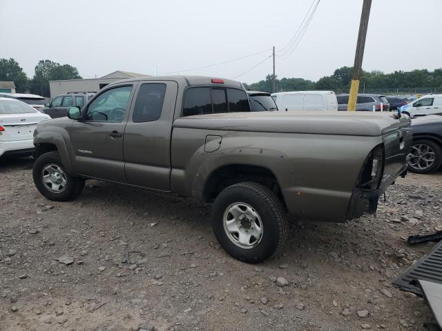 5TFTU4GN0BX010287 - 2011 TOYOTA TACOMA PRERUNNER ACCESS CAB GREEN photo 2