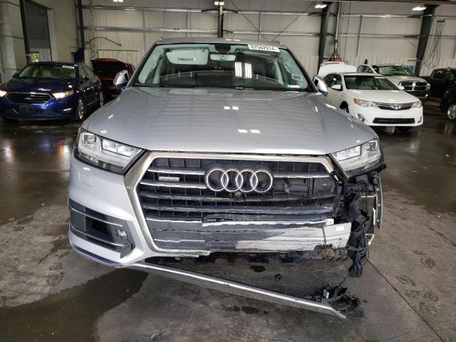 WA1VAAF78HD003756 - 2017 AUDI Q7 PRESTIGE 银色 照片 5