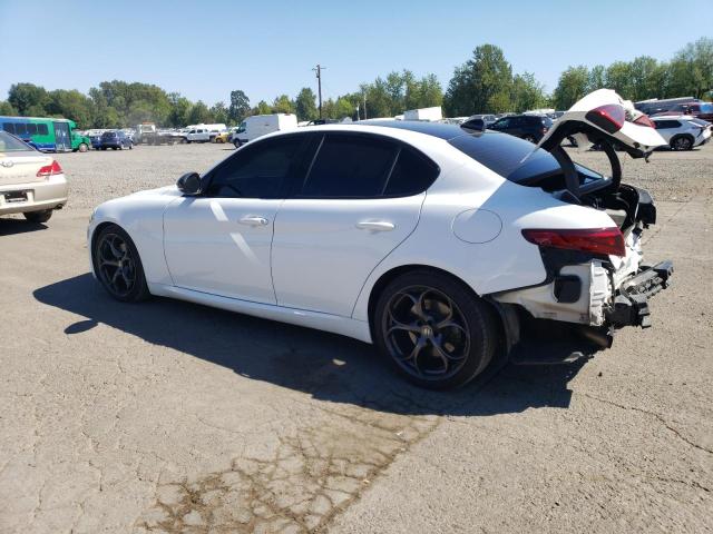 ZARFAMAN6K7597969 - 2019 ALFA ROMEO GIULIA 白色 照片 2